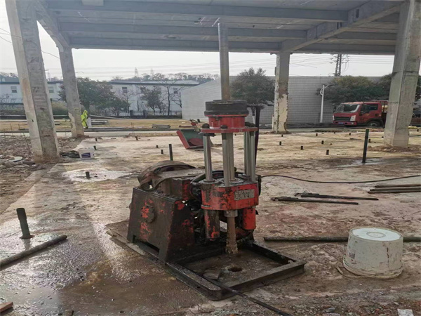 横沥镇袖阀管小导管注浆加固施工工艺